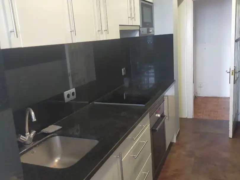 Flat with lift to rent in Passeig General Mendoza 7, imagen 3