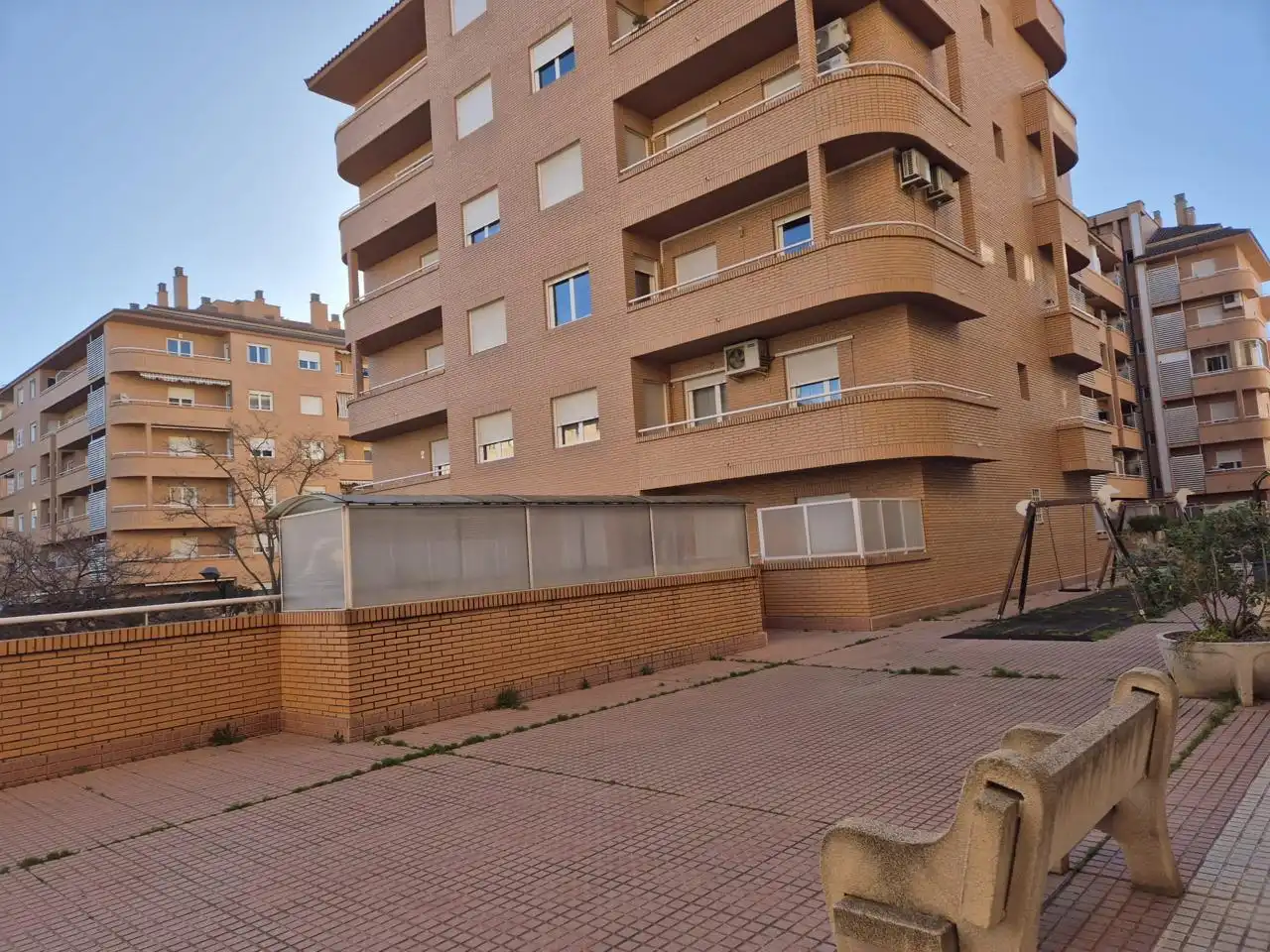 Exterior view of Flat for sale in Zaragoza  with Heating, Terrace and Storage room