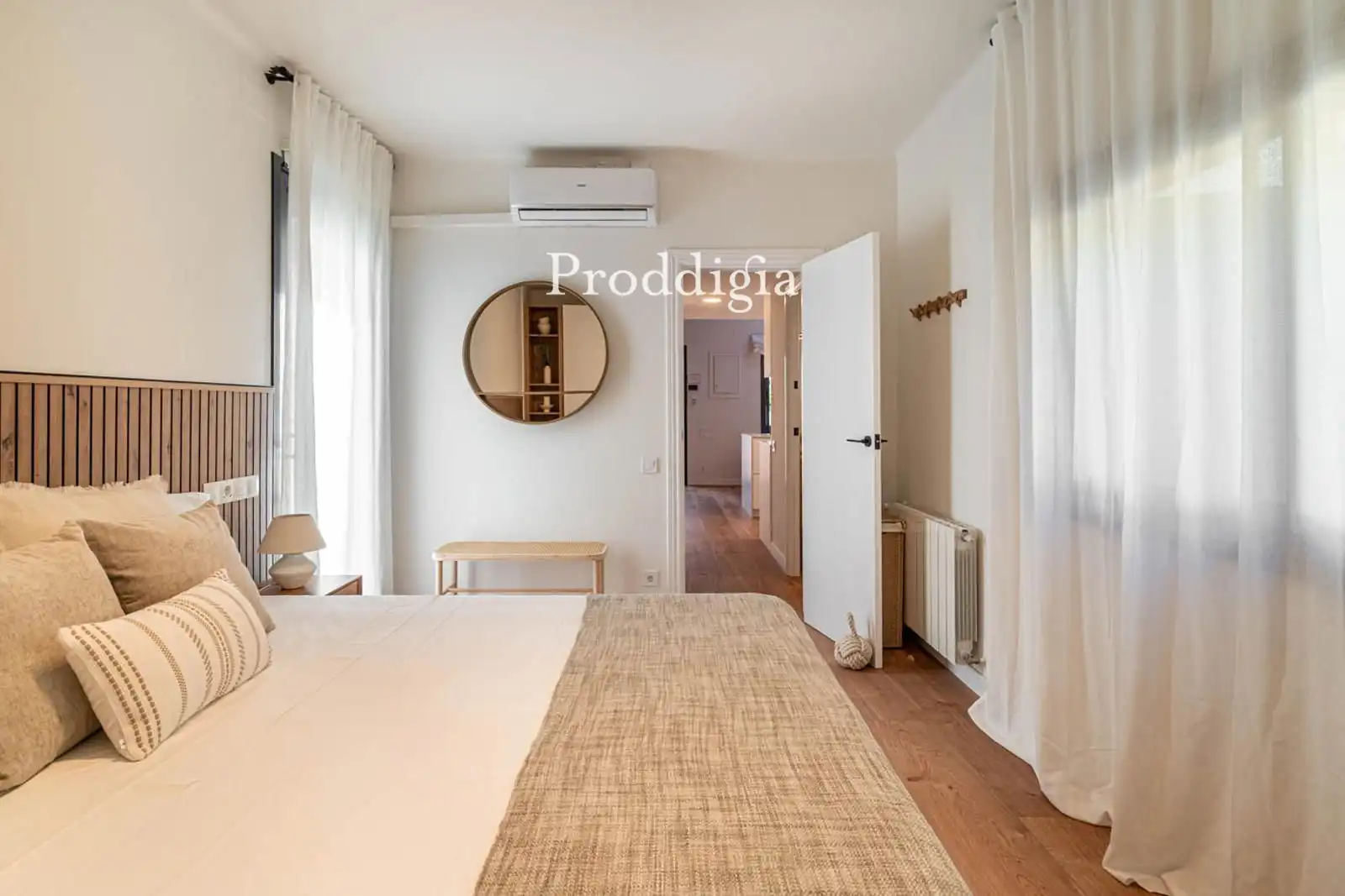 Bedroom of Houses for rent in Sant Cugat del Vallès  with Air Conditioner, Swimming Pool and Alarm