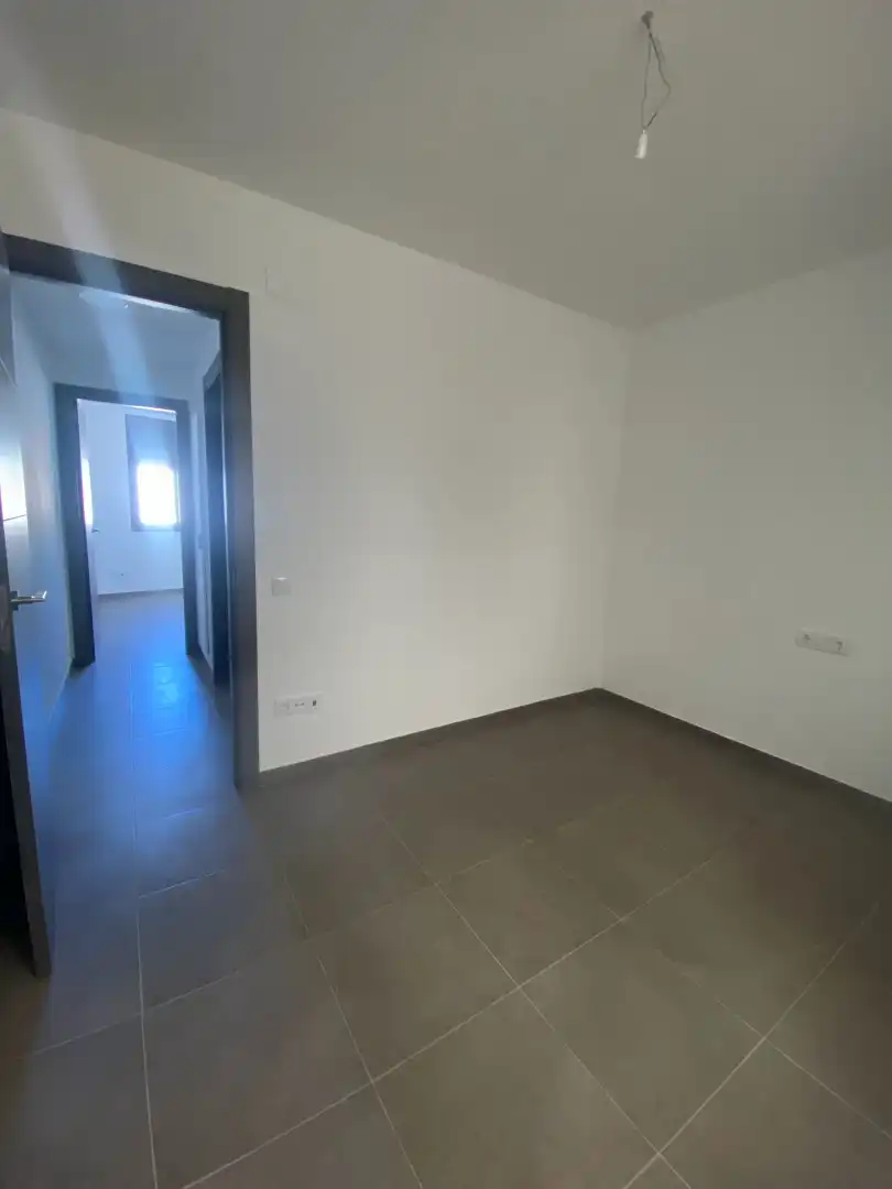 Piso de alquiler en Vilanova del Camí con Calefacción, Trastero y Horno
