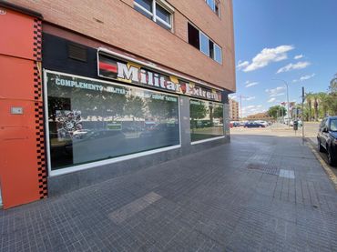 Local comercial en venda a Valdepasillas - La Paz - Huerta Rosales
