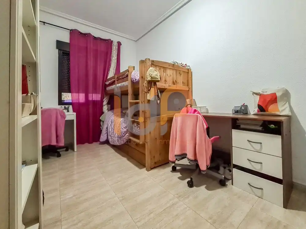 Habitación de Piso en venta en Huércal-Overa
