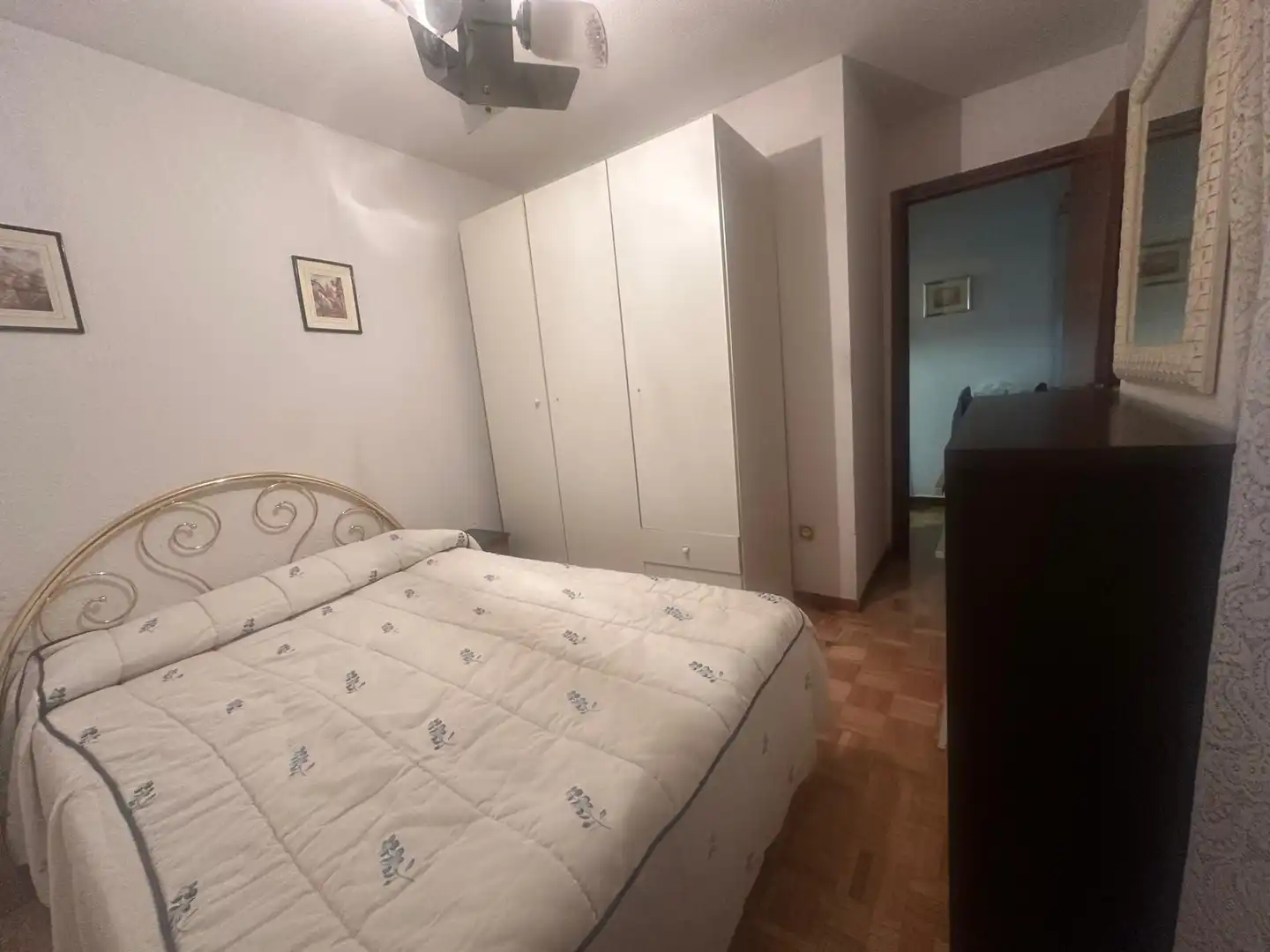 Bedroom of Flat for sale in Madrid  with Heating, Terrace and Furnished