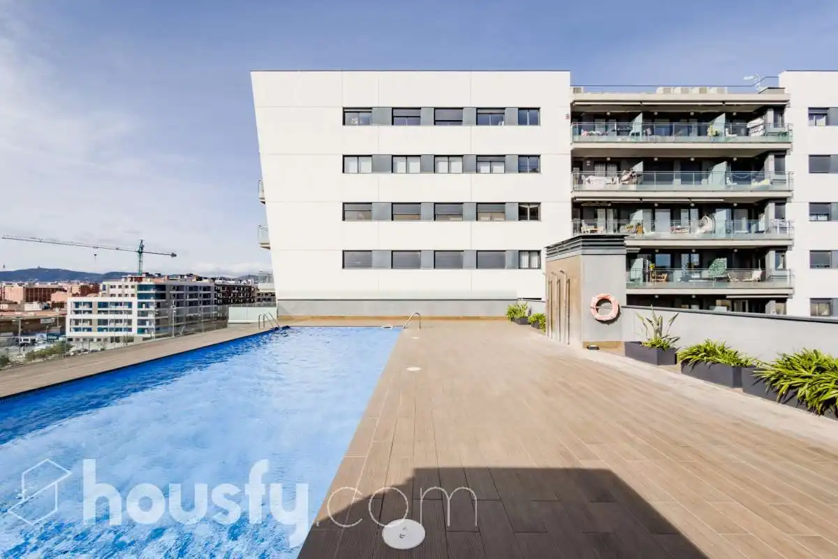 Piscina de Àtic en venda en Badalona amb Aire condicionat, Calefacció i Parquet