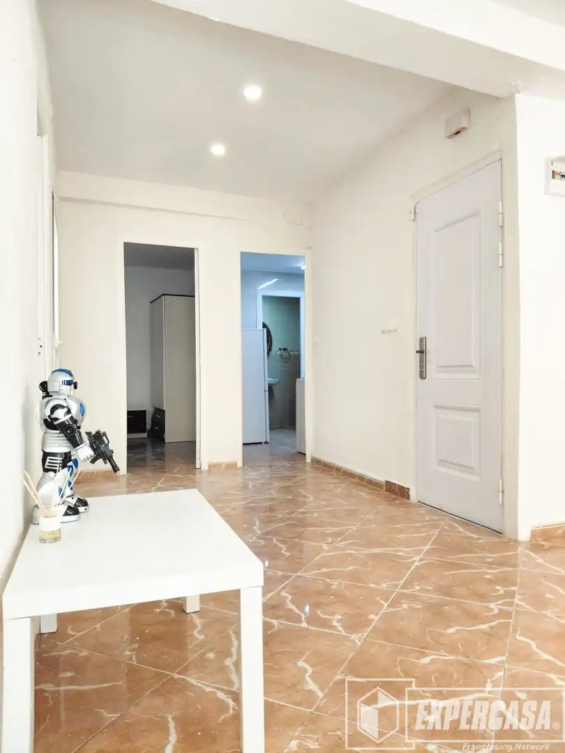 Wohnung zum Verkauf in Casc Urbà, imagen 9
