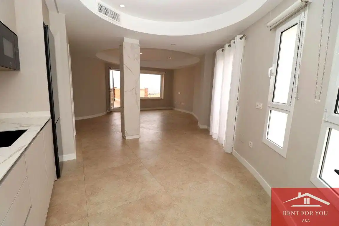 Wohnung zur Miete in Alhaurín El Grande mit Klimaanlage und Terrasse