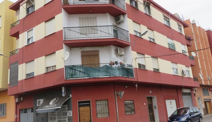 Vista exterior de Pis en venda en Alberic