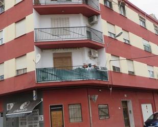 Vista exterior de Pis en venda en Alberic