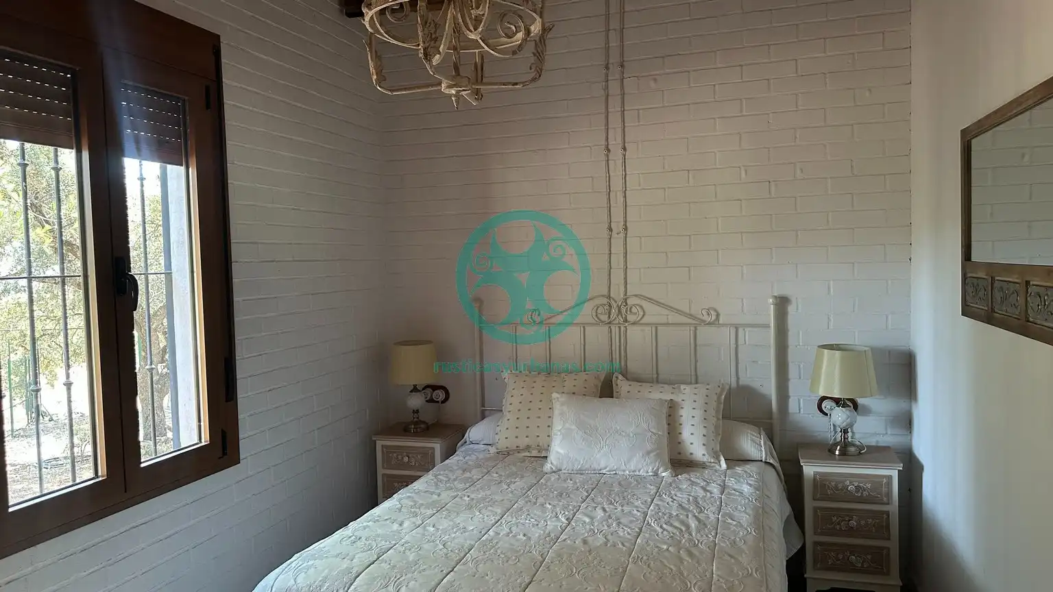 Schlafzimmer von Country house zur Miete in Cáceres mit Schwimmbad, Möbliert und Ofen