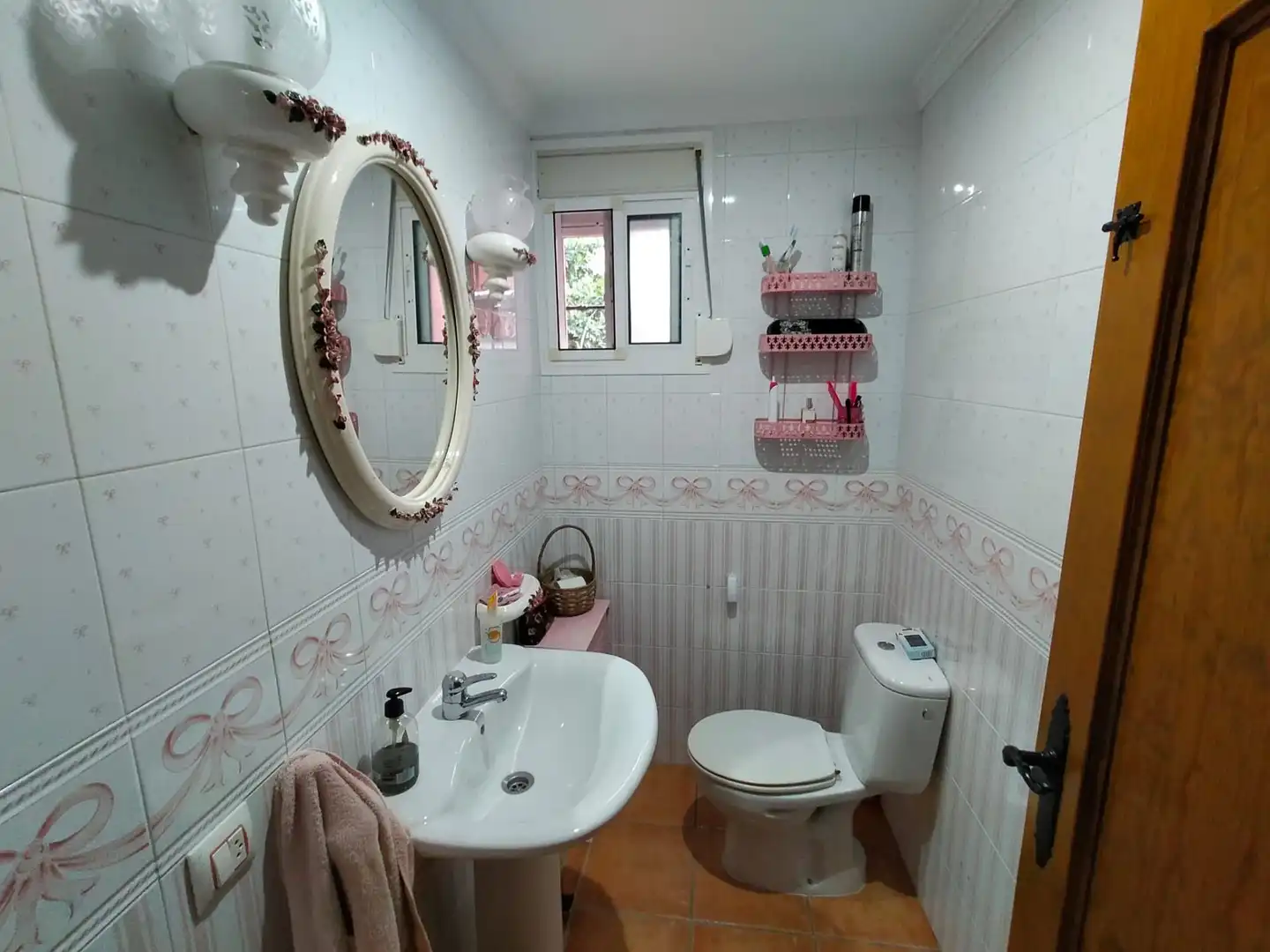 Bany de Casa o xalet en venda en La Línea de la Concepción amb Aire condicionat, Jardí privat i Traster