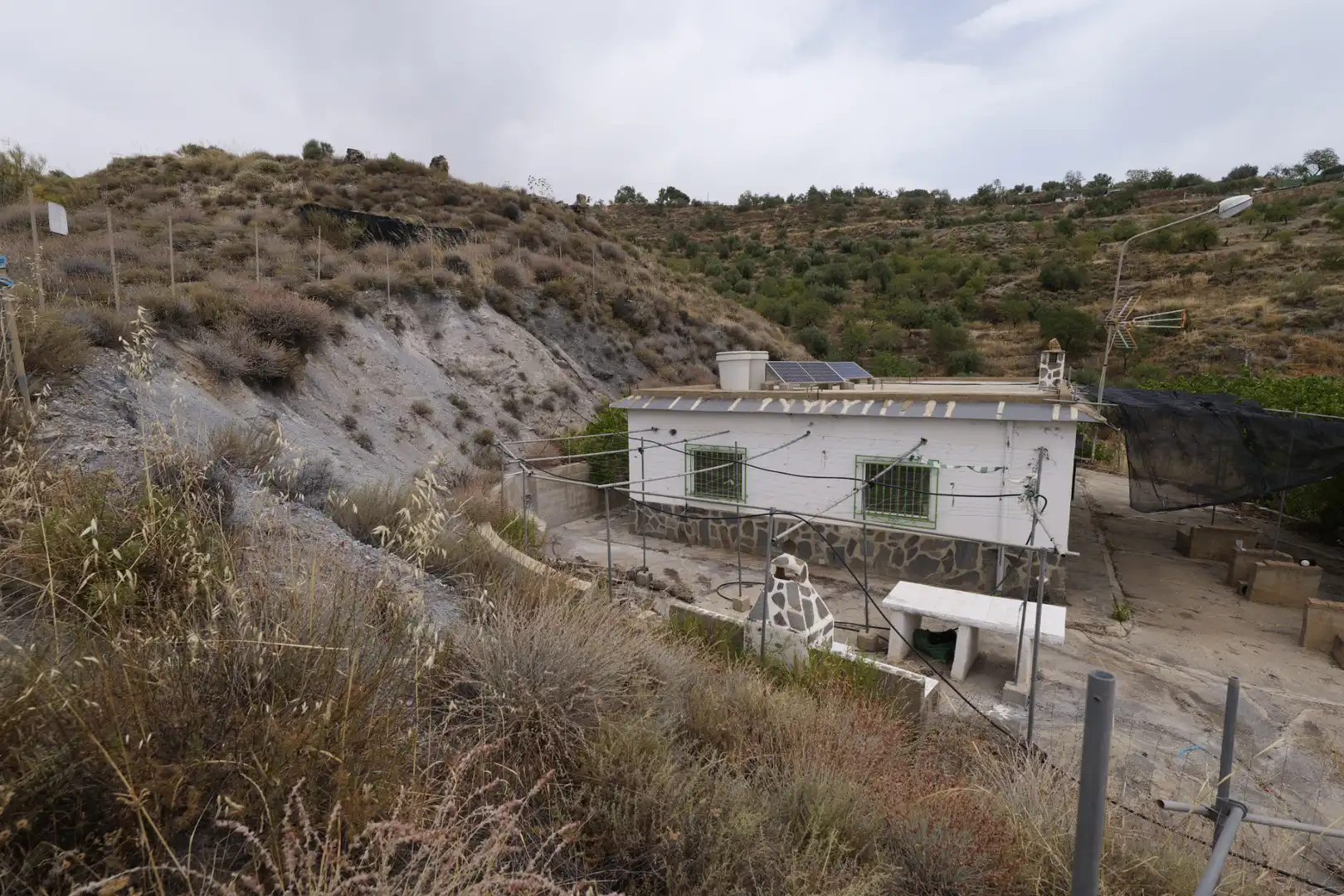 Vista exterior de Casa o xalet en venda en Nevada amb Jardí privat, Terrassa i Moblat