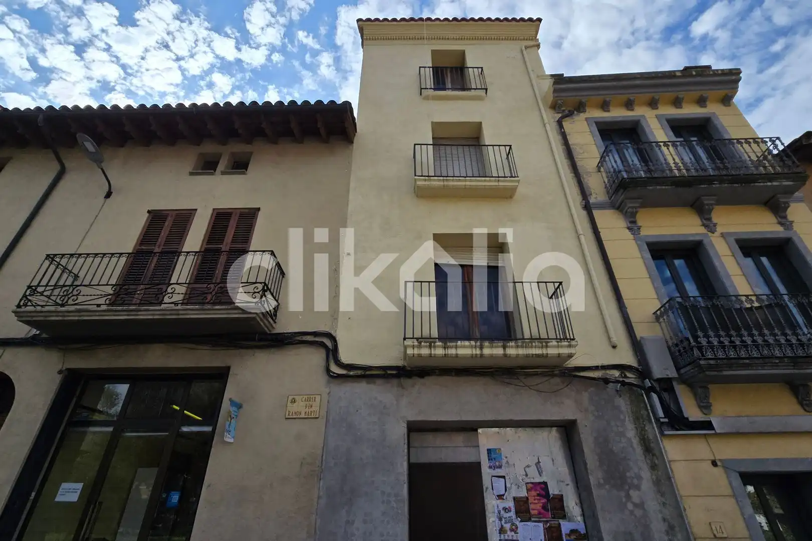 Vista exterior de Casa o xalet en venda en Roda de Ter amb Terrassa i Traster