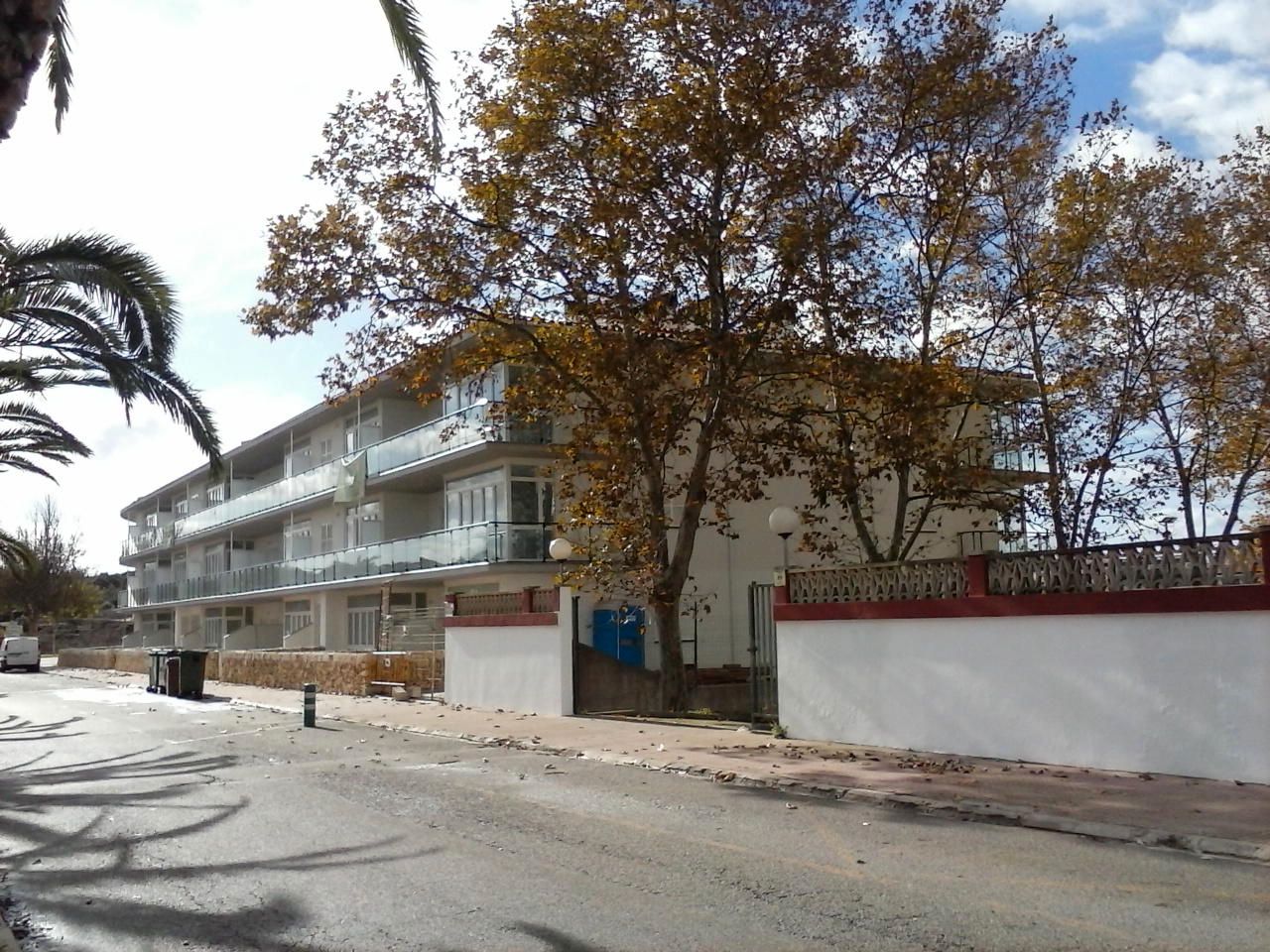 Vista exterior de Garatge en venda en Alaior