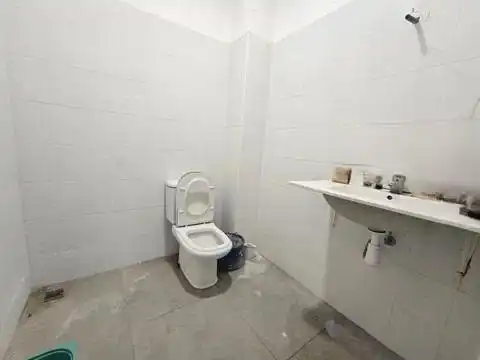 Baño de Local en venta en Valencia