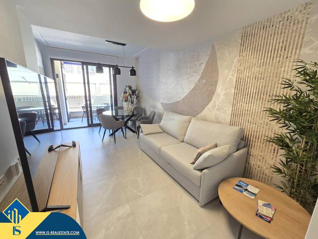 Ático en Venta en Las Piscinas Naturales