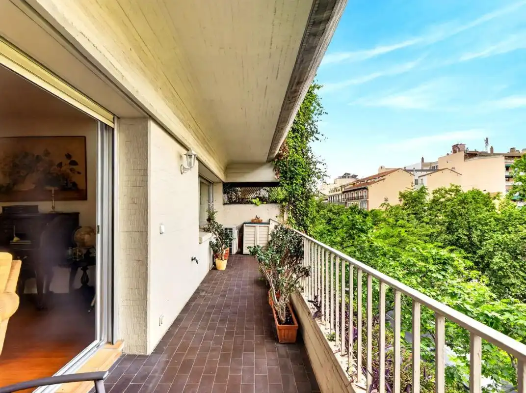Wohnung mit Terrasse zum Verkauf in C. de Sta. Cruz de Marcenado, imagen 3