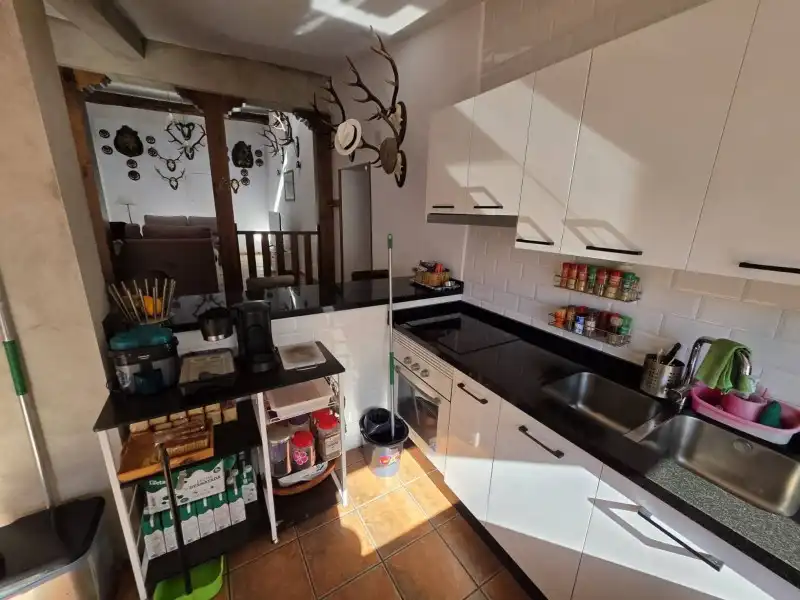 Cocina de Casa o chalet en venta en Malpartida de Plasencia con Aire acondicionado y Jardín privado
