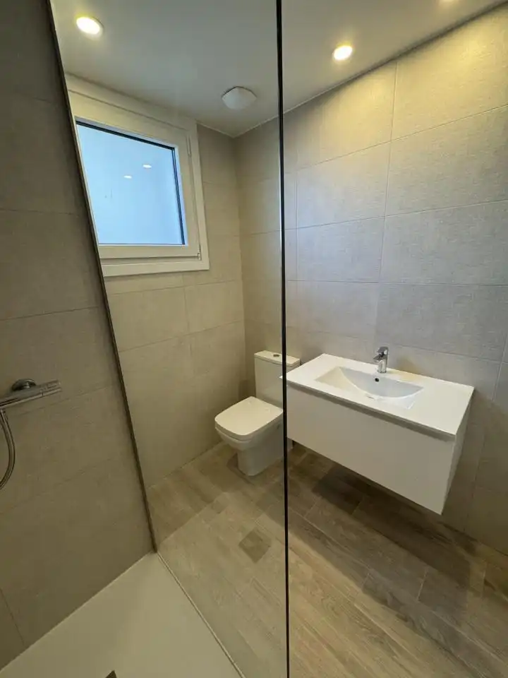 Ground floor with pool to rent in Avenida de Aguas Vivas, imagen 20