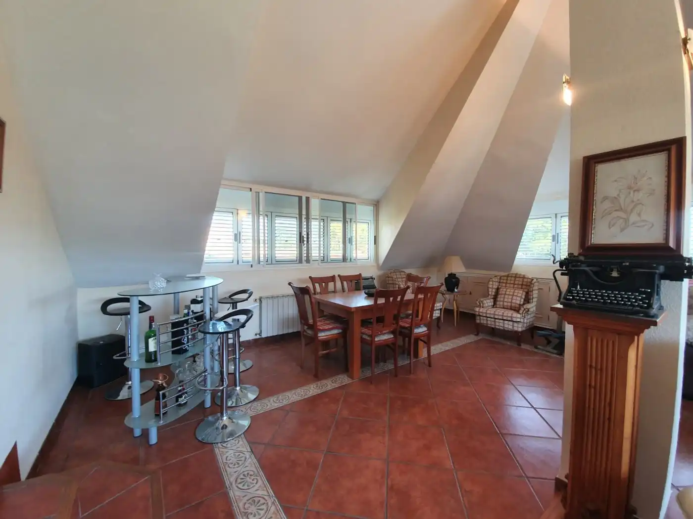 Comedor de Casa o chalet en venta en Chiva con Calefacción, Jardín privado y Terraza