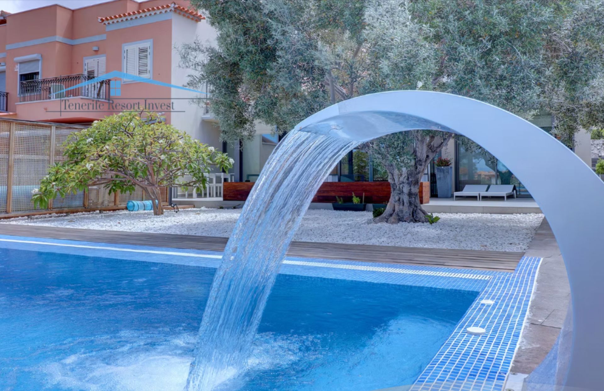 Piscina de Casa o chalet en venta en Adeje con Aire acondicionado, Jardín privado y Terraza