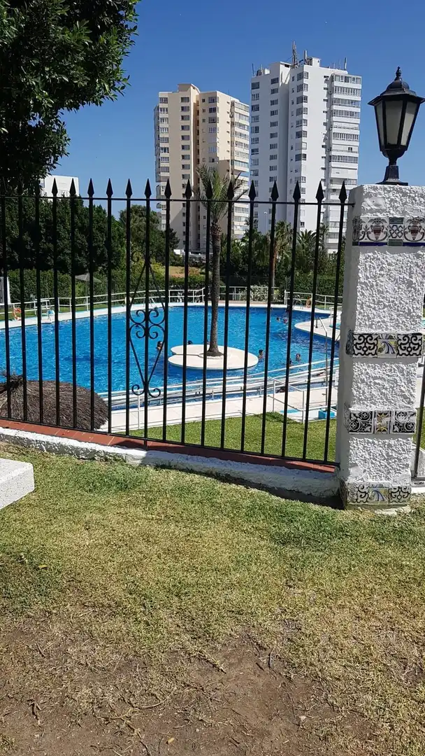 Schwimmbecken von Wohnung zur Miete in Sotogrande mit Möbliert und Gemeinschaftspool