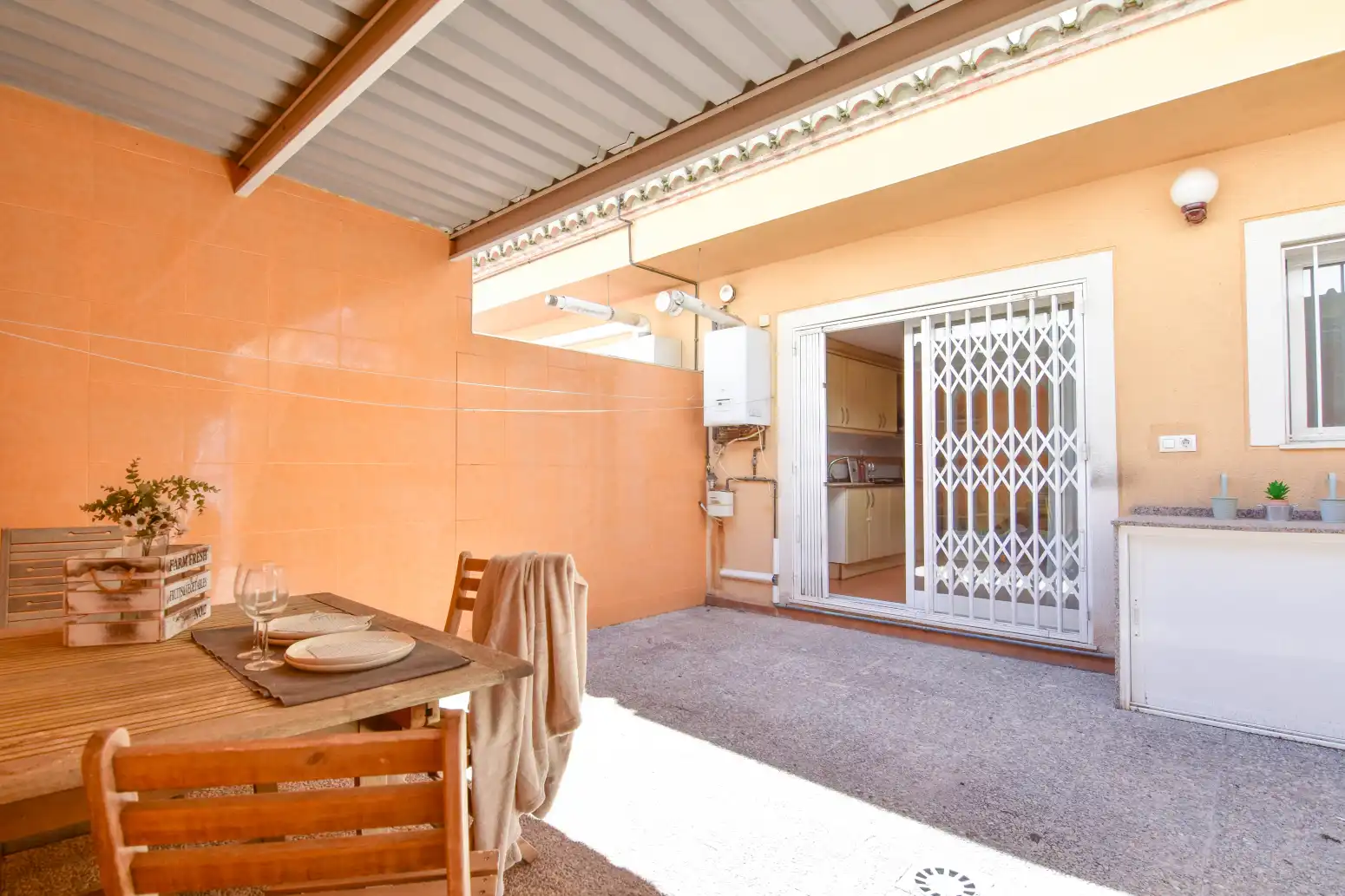 Terrace of Detached homes for sale in Emperador  with Heating, Terrace and Balcony