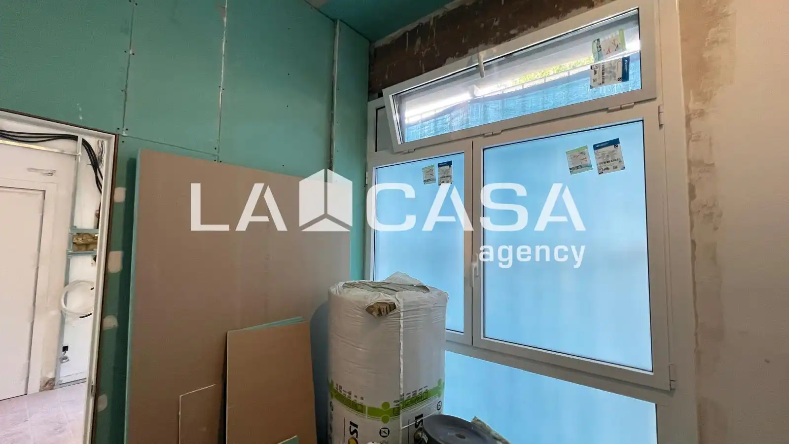 Local comercial en venda a Nou Barris, imagen 7