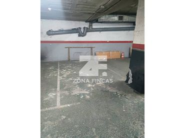 Einzelparkplatz zum Verkauf in Calle Irlanda 83