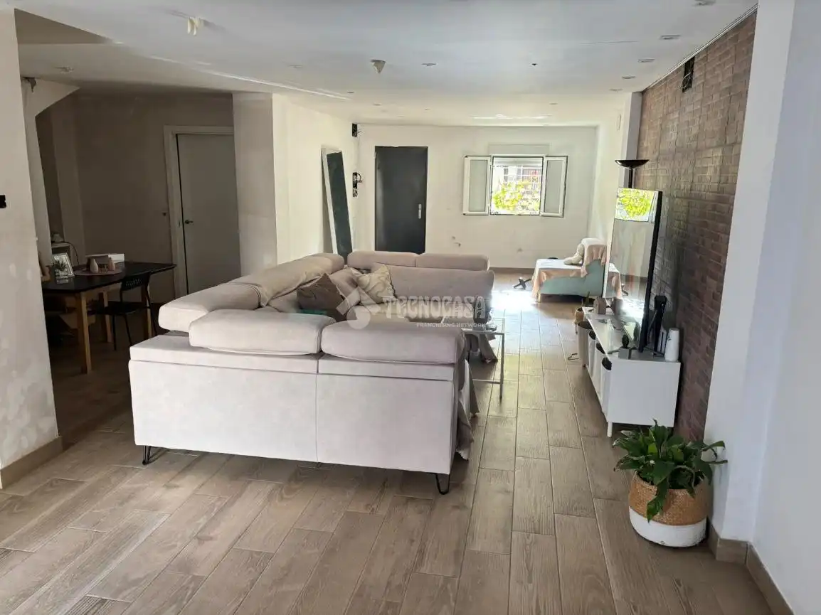 Semi-detached house for sale in Centro - Doña Mercedes, imagen 3