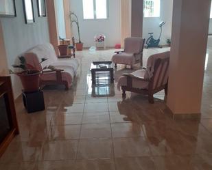 Sala d'estar de Planta baixa en venda en Xàtiva amb Aire condicionat