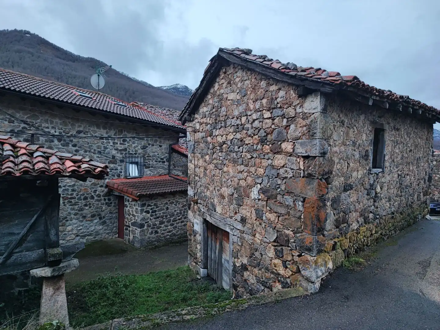 Casa rústica amb jardí en venda a Calle Calvo Sotelo 32, imagen 6