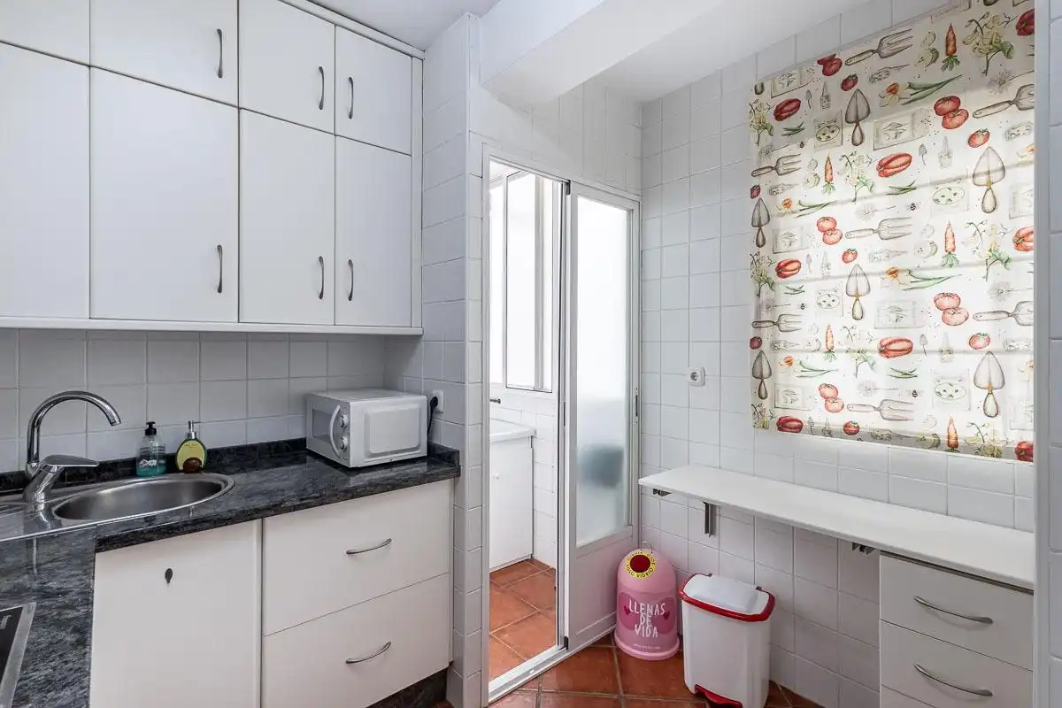 Flat with lift to rent in Genil, imagen 8