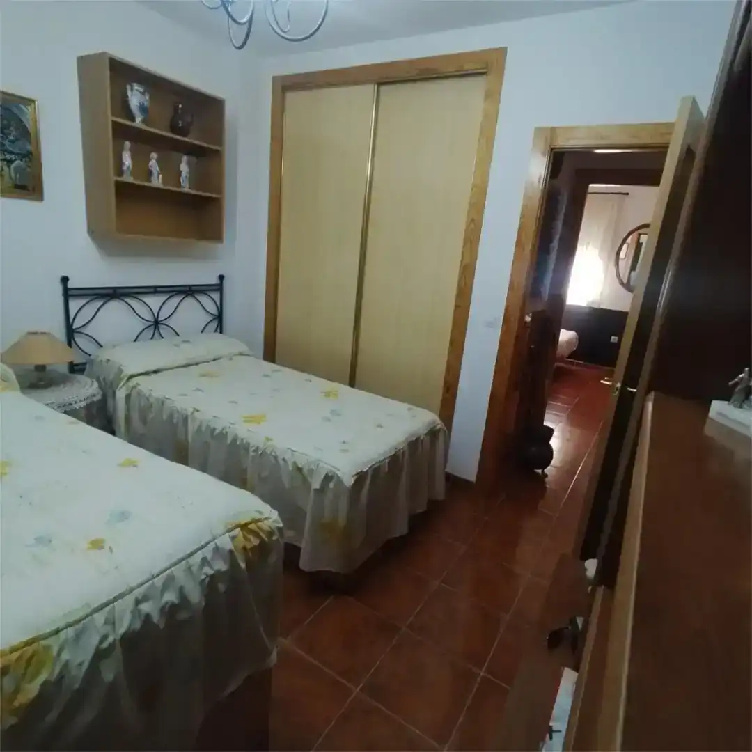 Dormitori de Casa o xalet en venda en Bogarra amb Jardí privat, Traster i Moblat