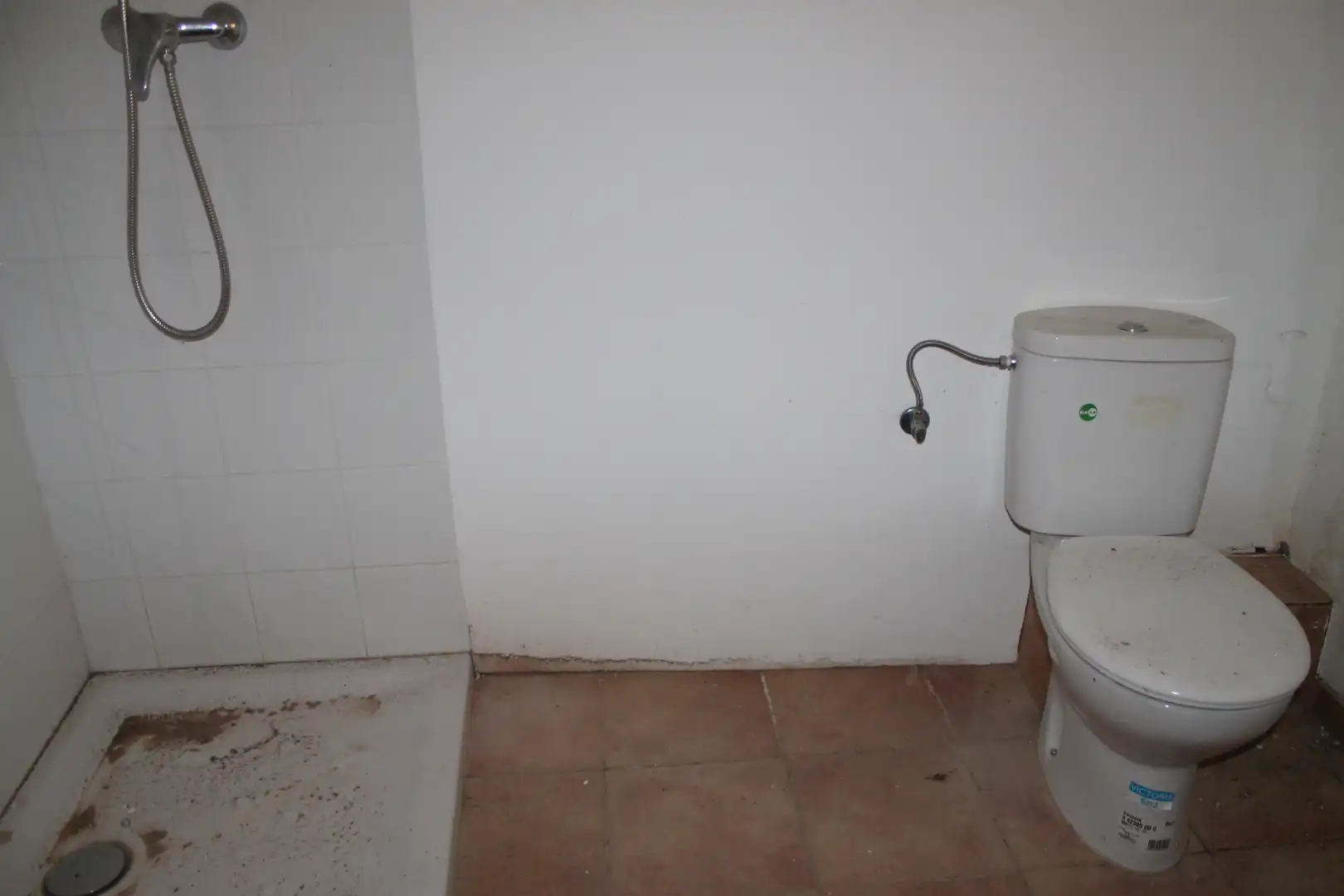 Bany de Casa adosada en venda en Salomó amb Balcó i Alarma