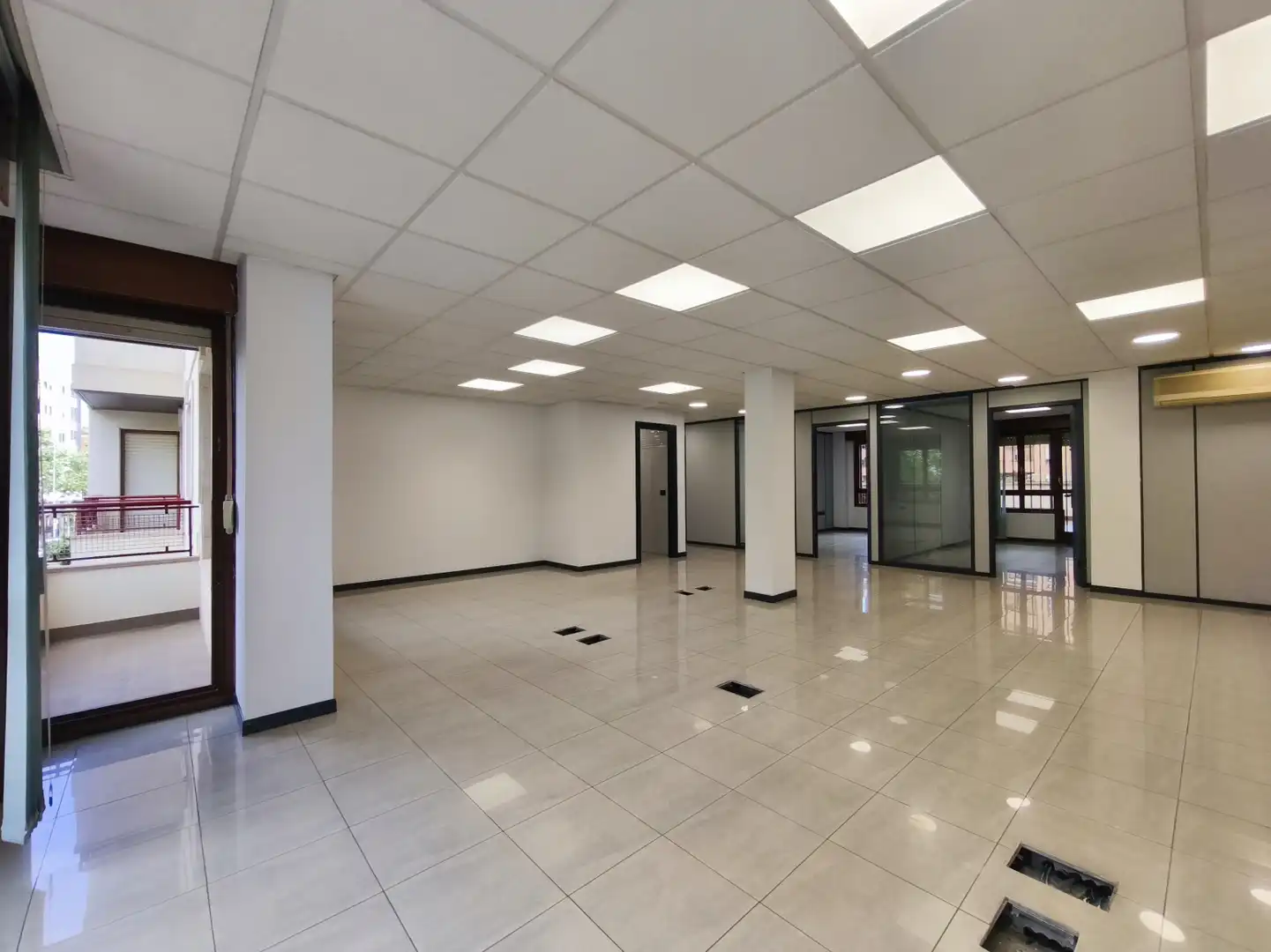 Oficina de lloguer en  Logroño amb Aire condicionat i Calefacció