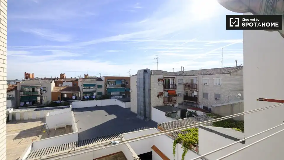 Habitación en Los Rosales