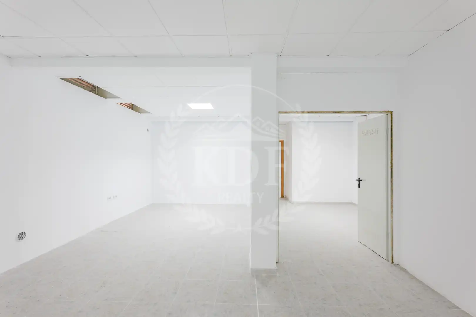 Local en venta en Santa Cruz de Tenerife con Aire acondicionado, Parquet y Alarma