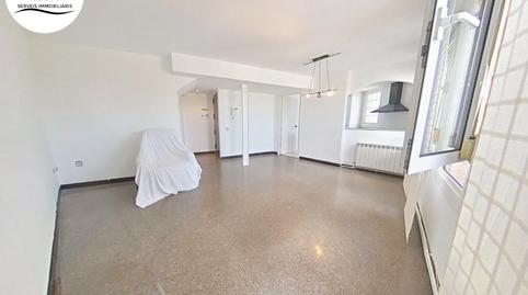 Foto 3 de Dúplex en venta en Santa Perpètua de Mogoda, Barcelona