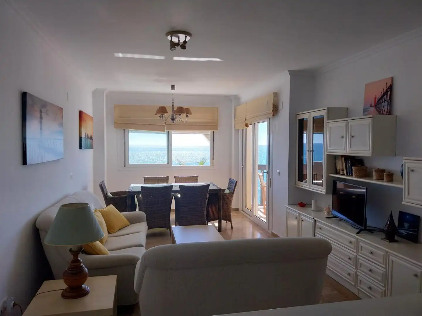 Wohnzimmer von Wohnungen zur Miete in Mijas mit Heizung, Privatgarten und Terrasse