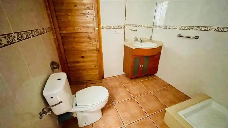 Badezimmer von Wohnung zum Verkauf in Sant Vicenç de Castellet mit Terrasse
