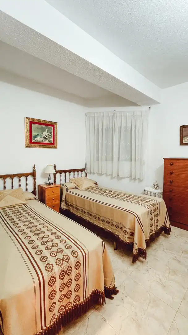 Habitación de Piso en venta en Benidorm con Aire acondicionado y Balcón
