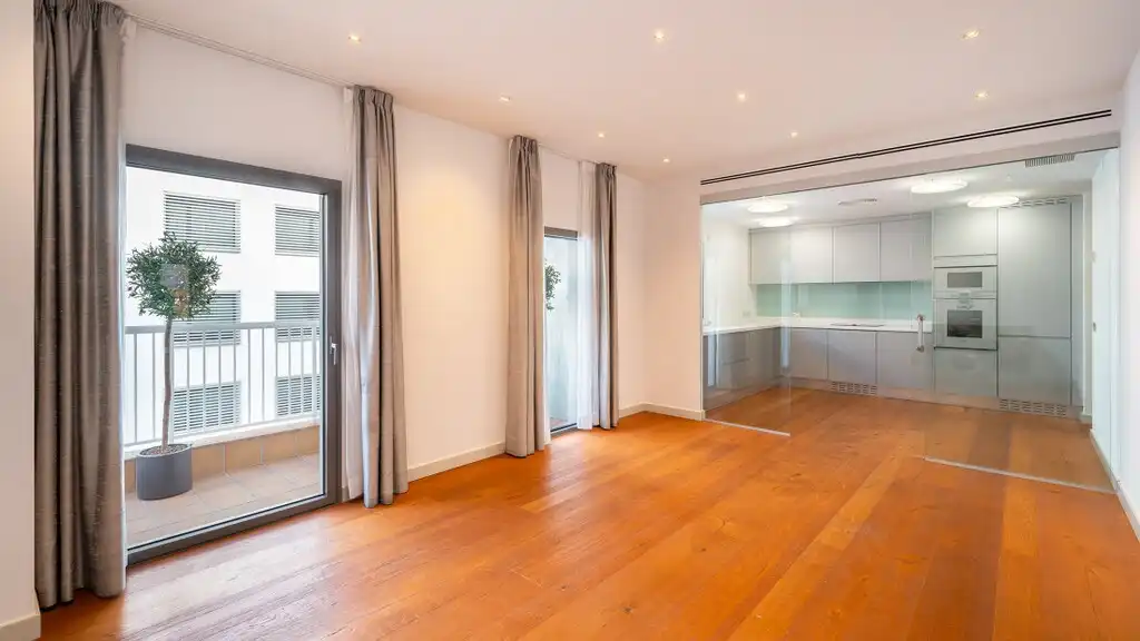 Apartament amb ascensor en venda a Centre, imagen 3