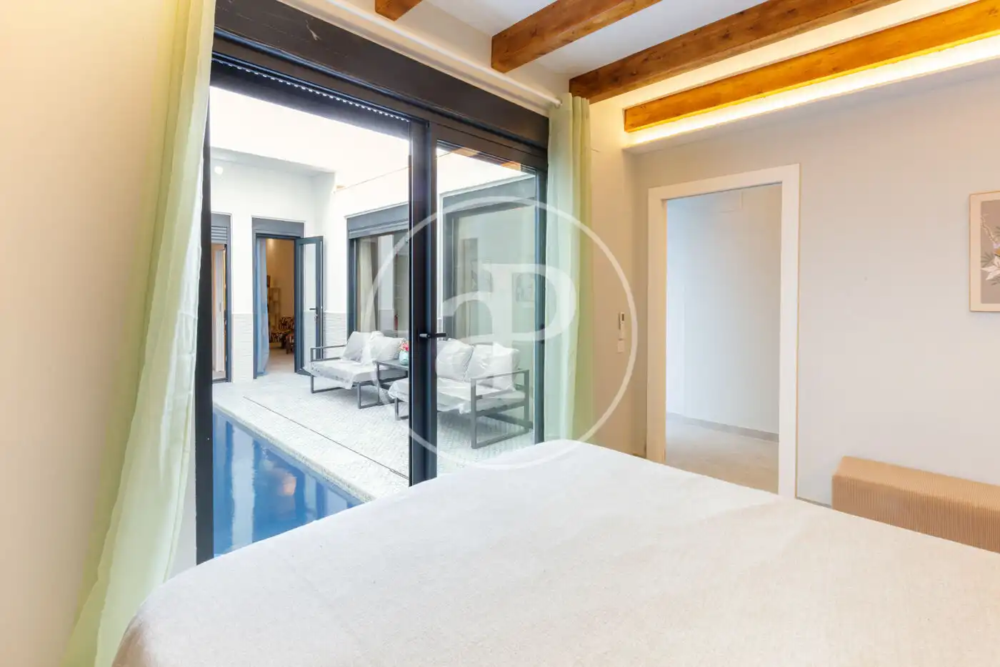 Schlafzimmer von Maisonette zum Verkauf in Valencia mit Klimaanlage, Heizung und Privatgarten