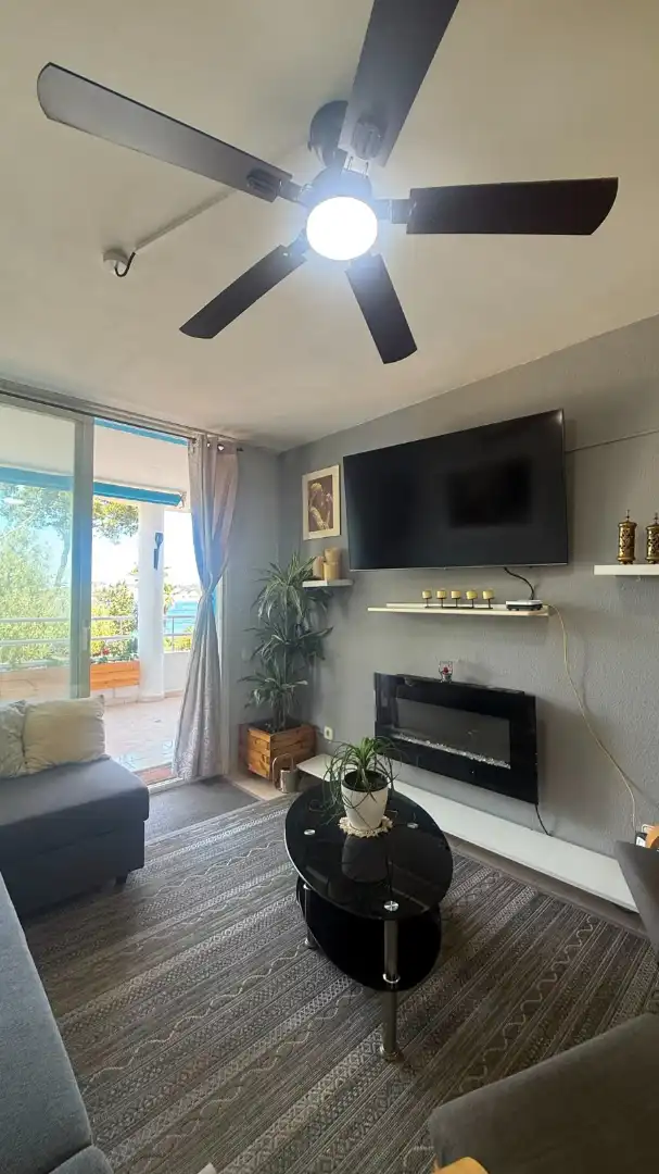 Sala de estar de Apartamento en venta en Sant Antoni de Portmany con Aire acondicionado, Terraza y Amueblado
