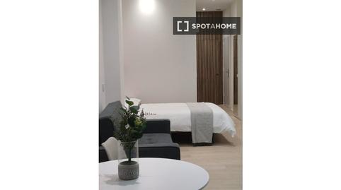 Photo 2 of Study to share in Marxalenes, Valencia