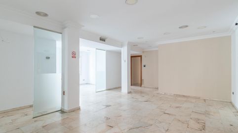 Foto 4 de Piso en venta en Calle Real, Las Tres Cruces, Armilla