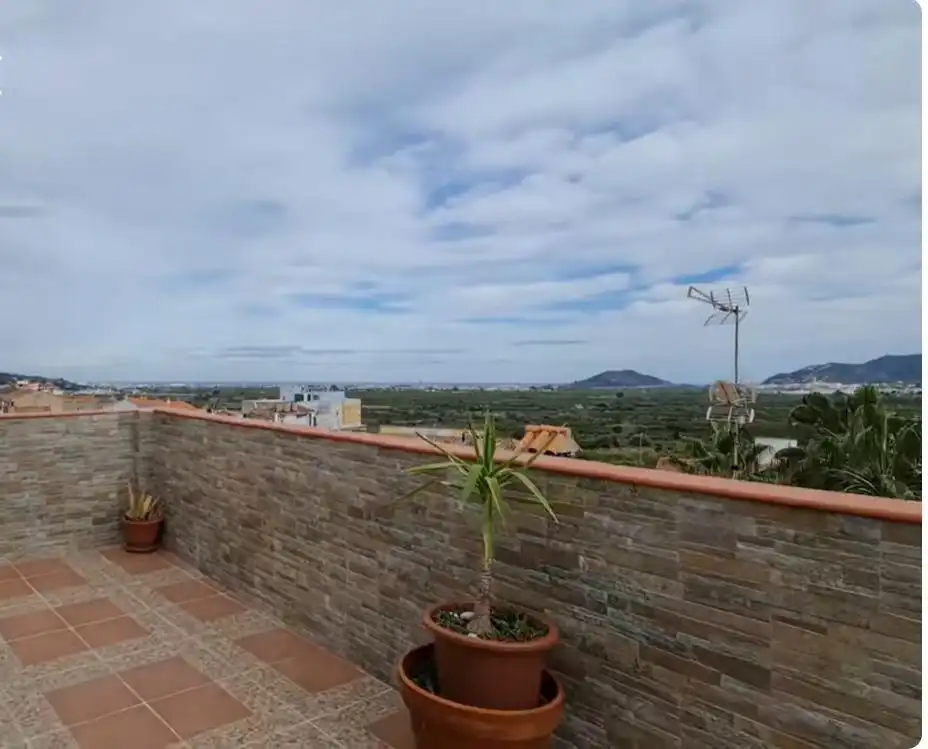 Terrace of Detached homes for sale in Ador  with Balcony