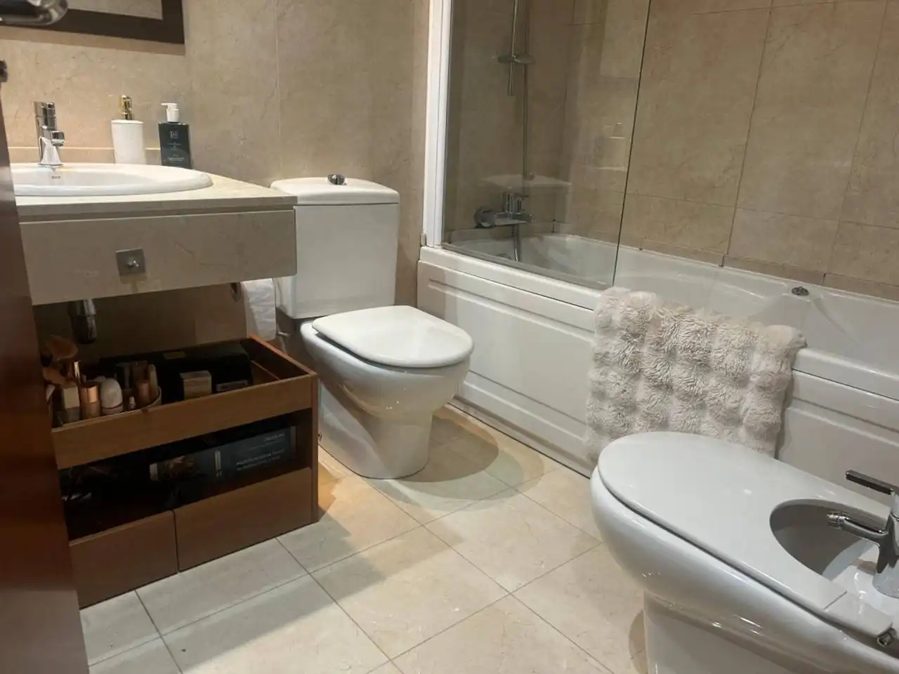 Badezimmer von Wohnung zum Verkauf in Castellón de la Plana / Castelló de la Plana mit Klimaanlage, Parkett und Terrasse