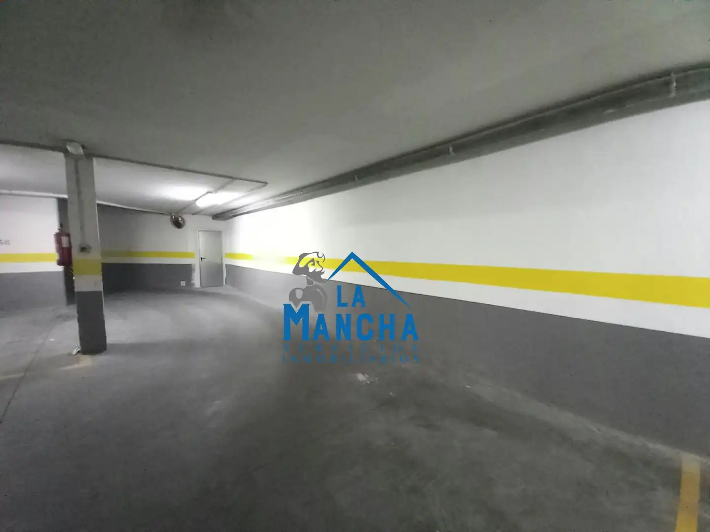 Aparcament de Garatge de lloguer en Industria