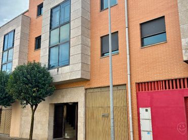 Wohnung mit Balkon zum Verkauf in Calle Santa Bárbara